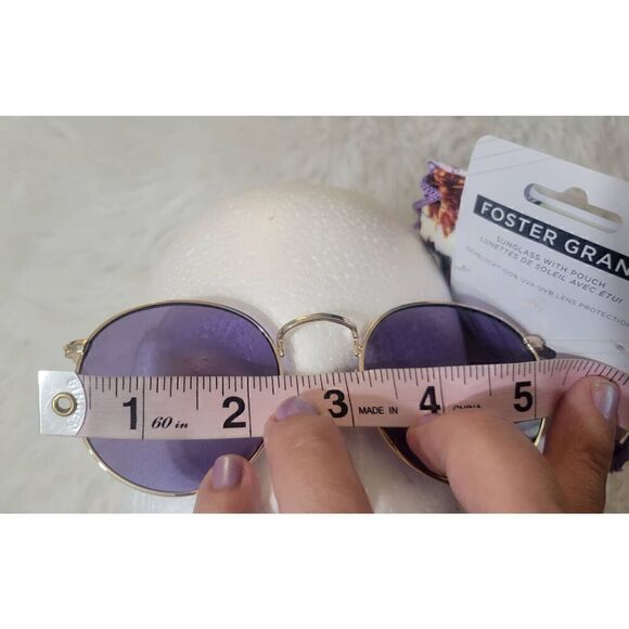Foster Grant NEW WOMENS GOLD FRAME SUNGLASSES with Purple Lenses and Pineapple P - Picture 4 of 7